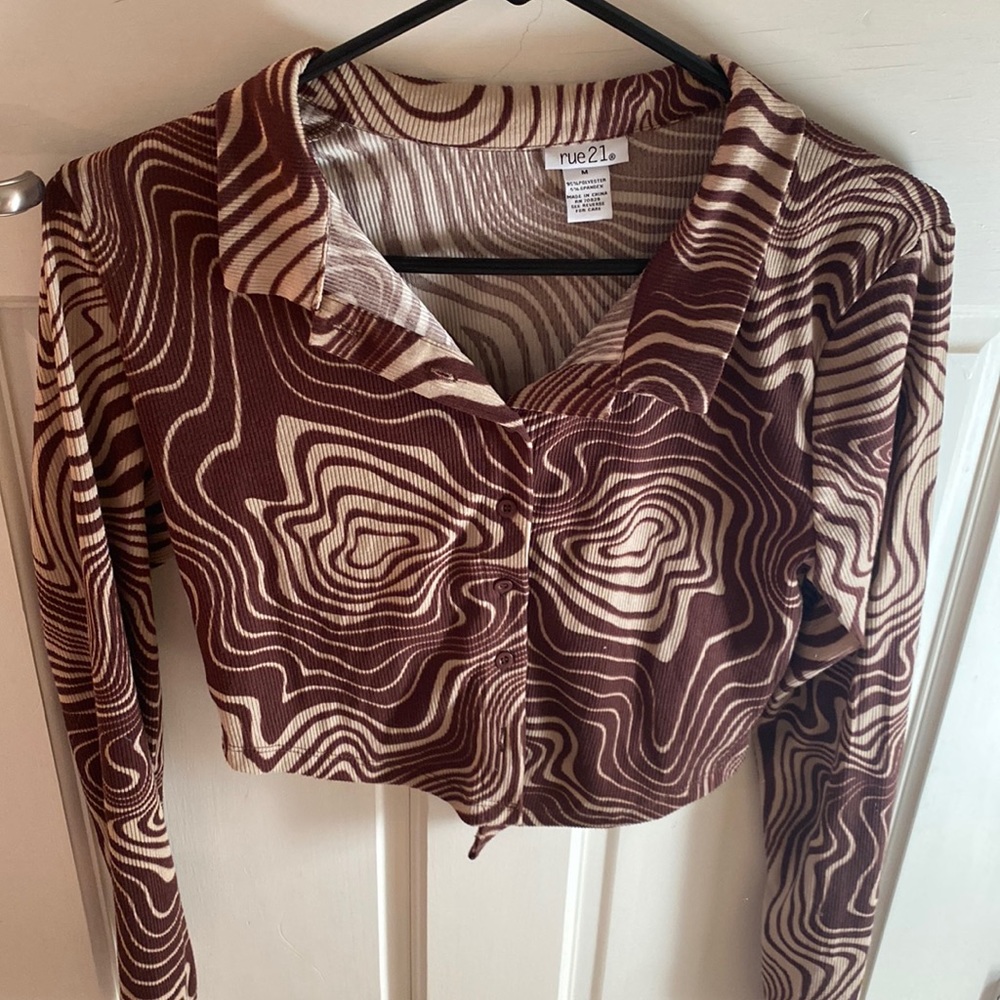 rue21 Longsleeve Womens Swirl Pattern Crop Top